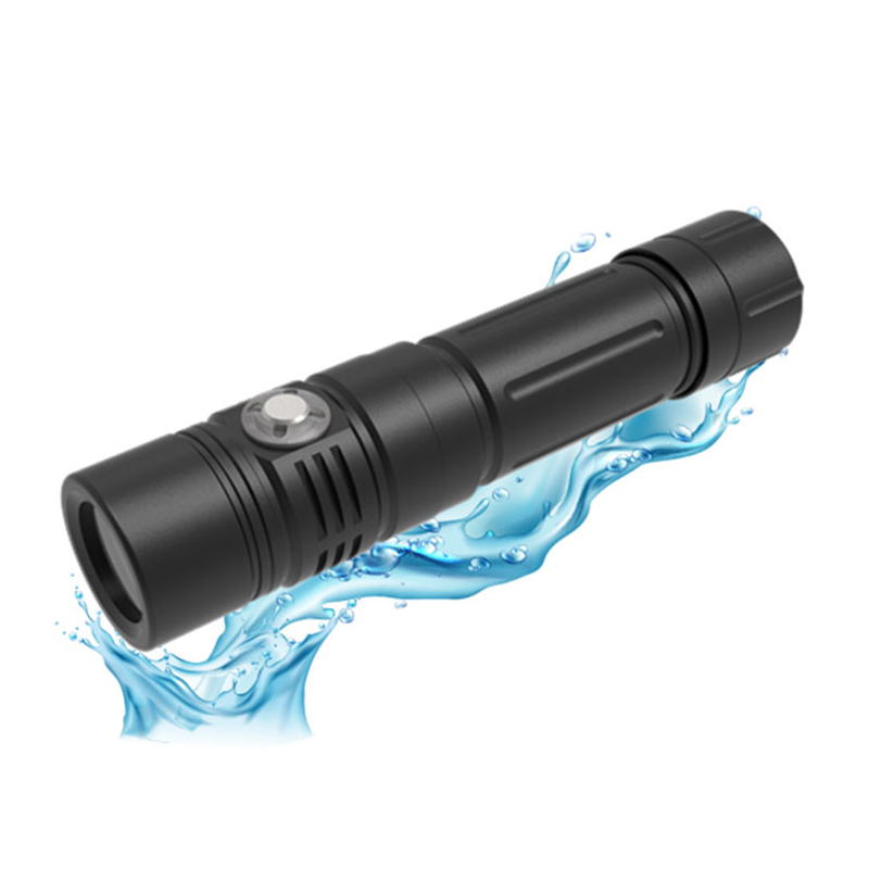 SST40 Professional IPX8 LED dykficklampa